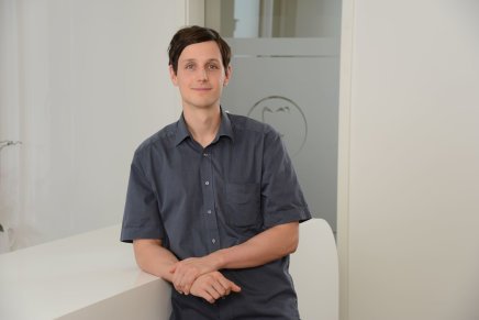 Dr. Iven Helm